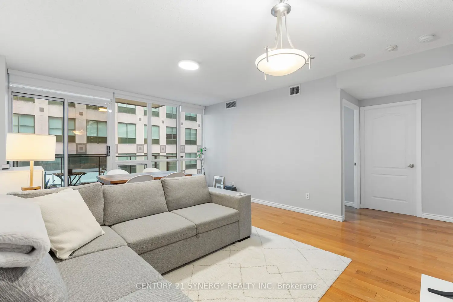 Additional image 6 of 263 Wellington Street 306