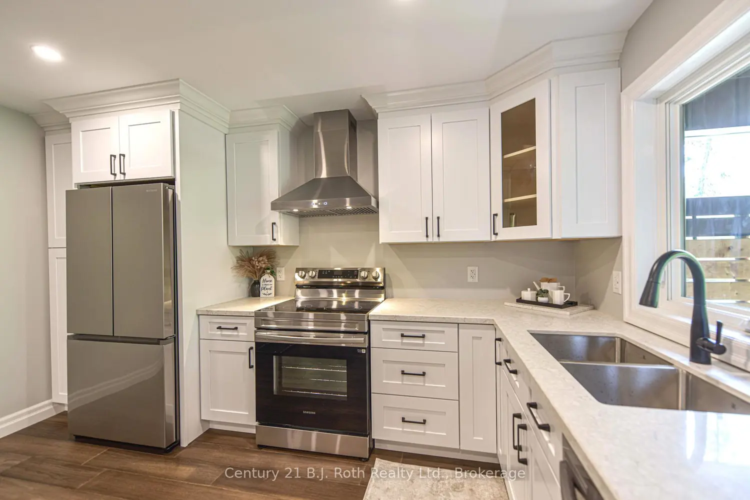 Additional image 6 of 3324 Bramshott Avenue