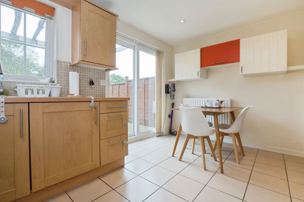 Additional image 8 of 3 bed terraced house for saleMescott Meadows, Hedge End, Southampton SO30