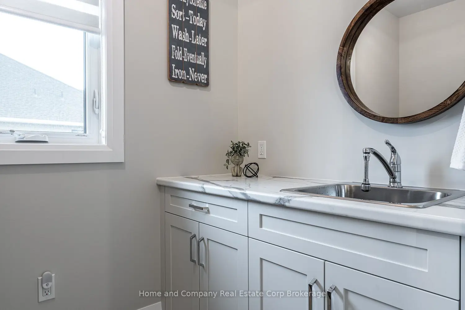 Additional image 4 of 121 Glass Street