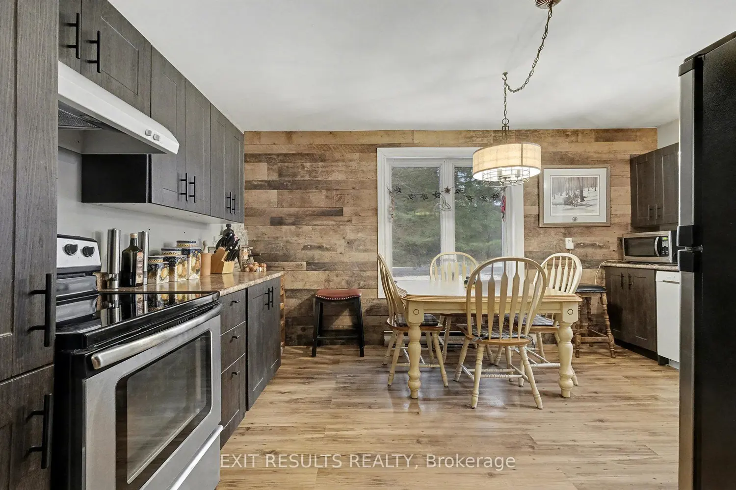 Additional image 8 of 21111 Concession 8 Road