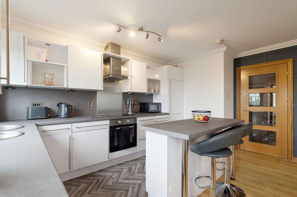 Additional image 15 of 3 bed flat for sale1/1, 2 Silver Birch Wynd, Port Glasgow PA14