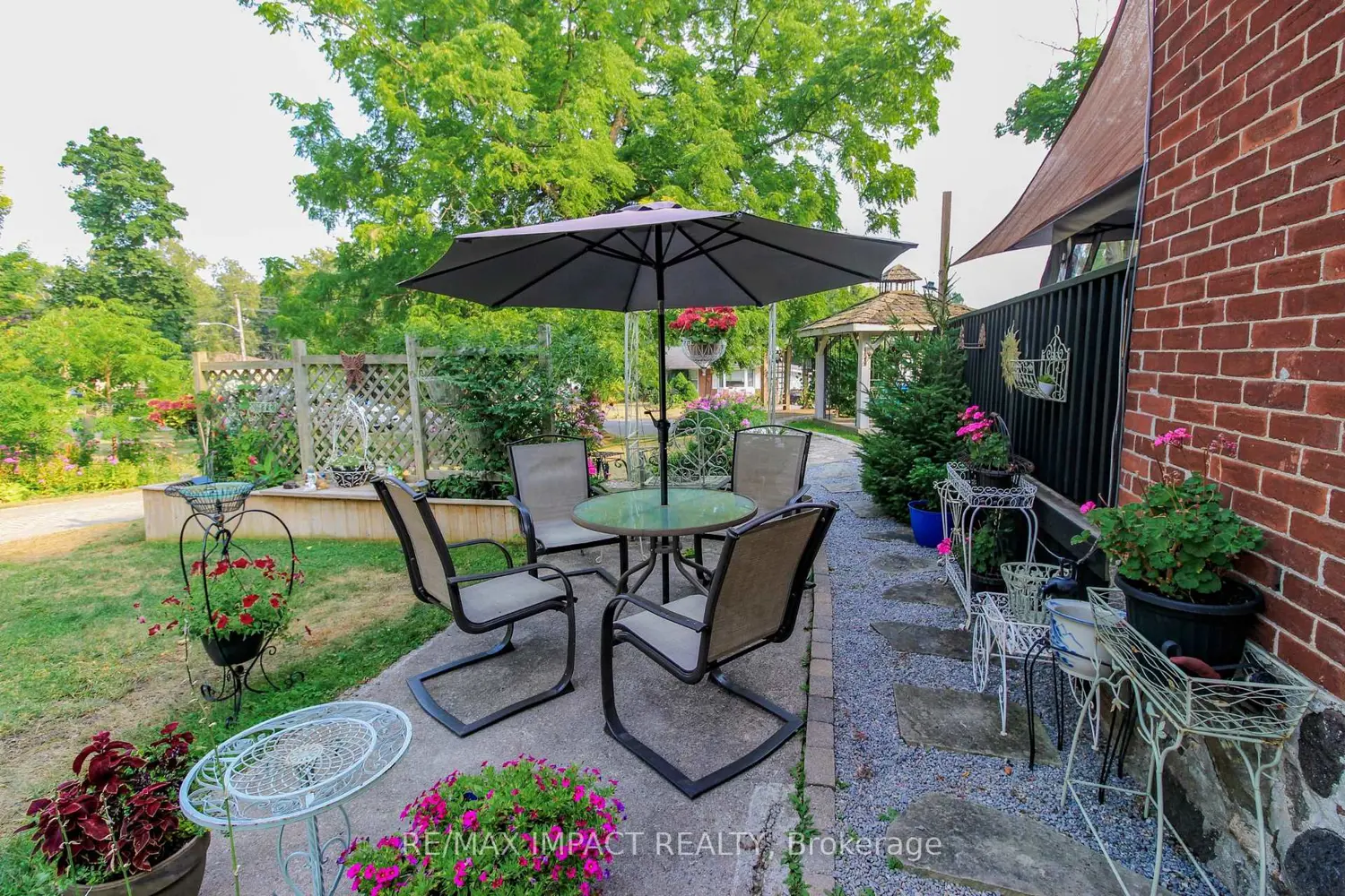 Additional image 17 of 33 Division Street