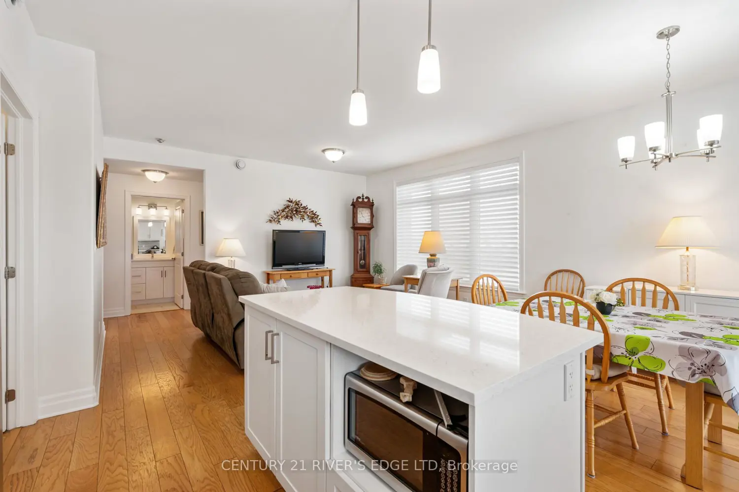 Additional image 10 of 1109 Millwood Avenue 302