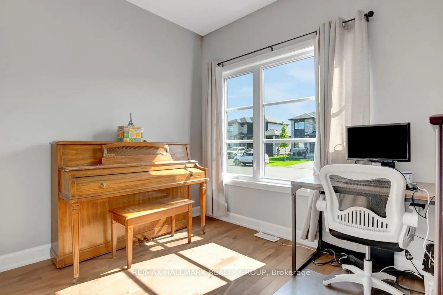 Additional image 3 of 609 Misty Street