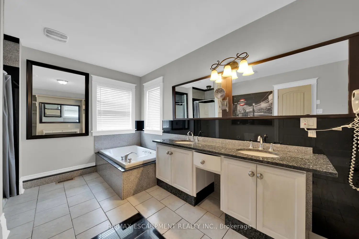 Additional image 13 of 550 Beach Boulevard