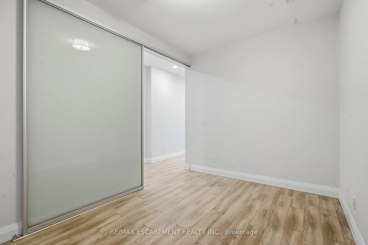 Additional image 10 of 101 Locke Street 309