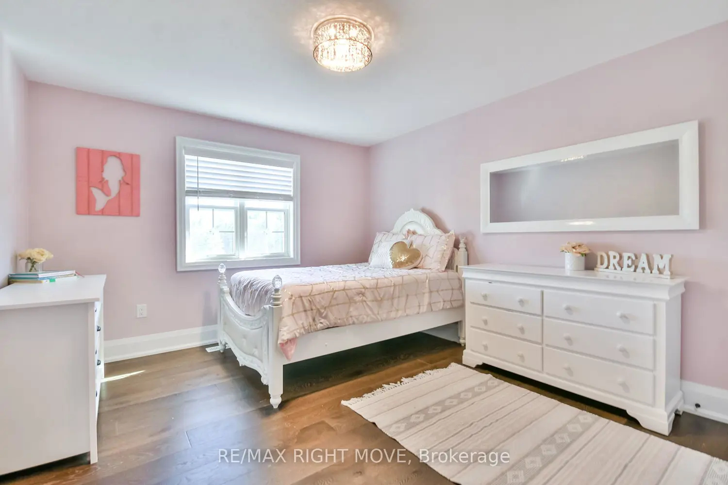 Additional image 17 of 2448 Stockdale Road