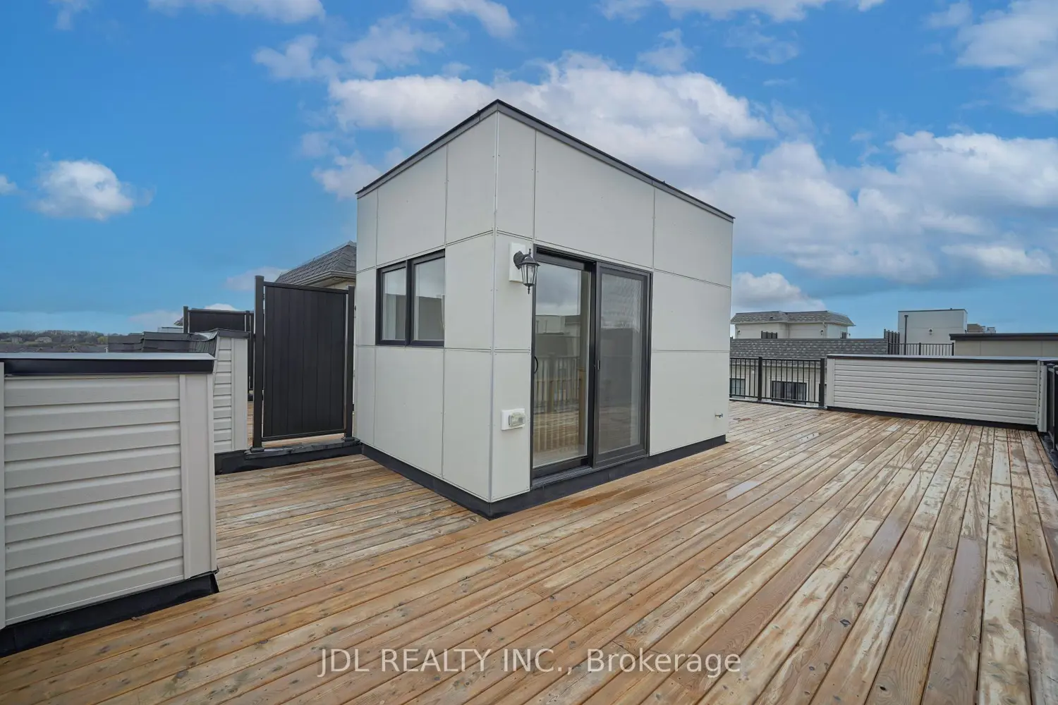 Additional image 15 of 32 Guardhouse Crescent