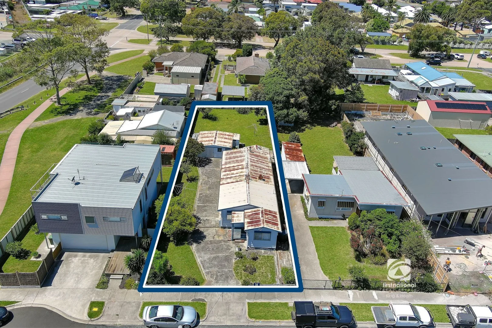 22 Heatherlea Grove, Lakes Entrance VIC 3909