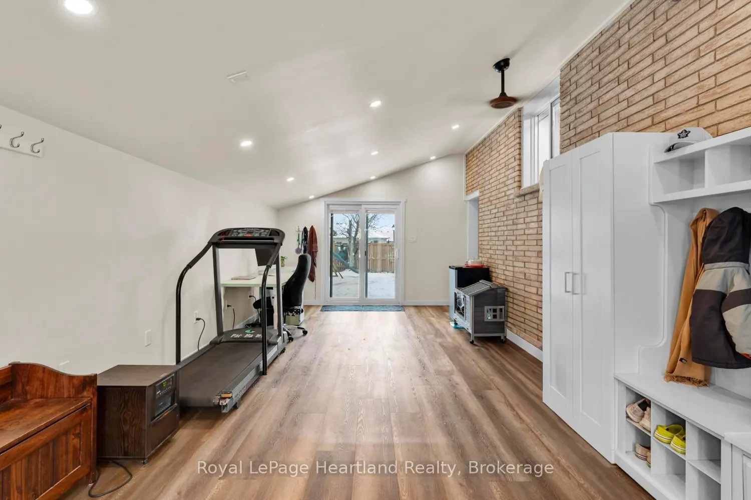 Additional image 4 of 296 Walnut Street