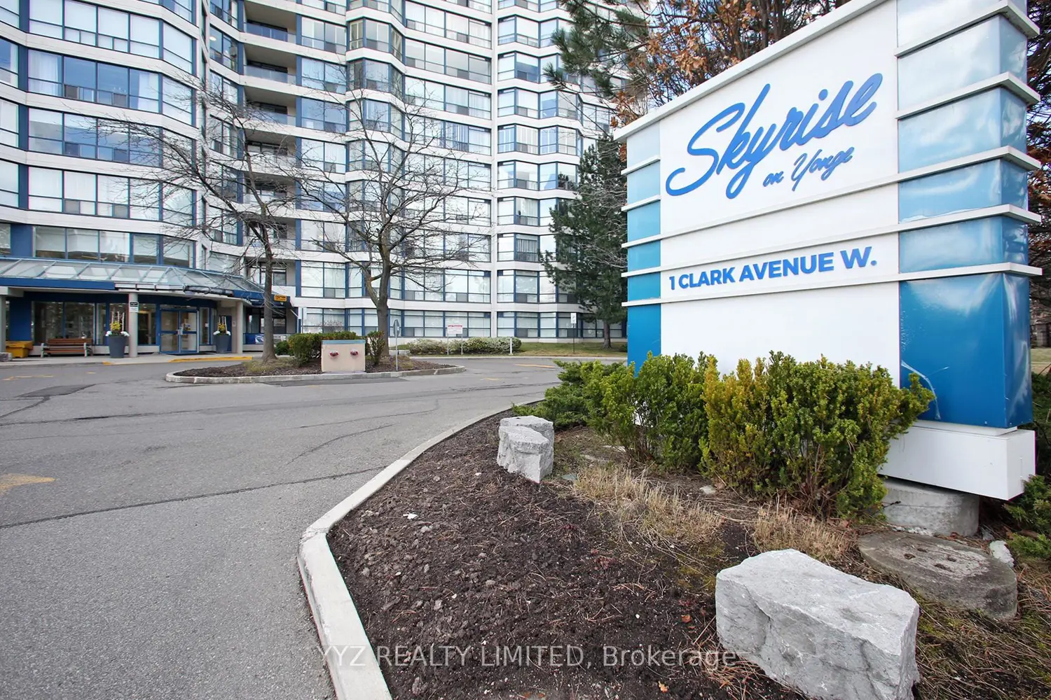 1 Clark Avenue 407 photo 3