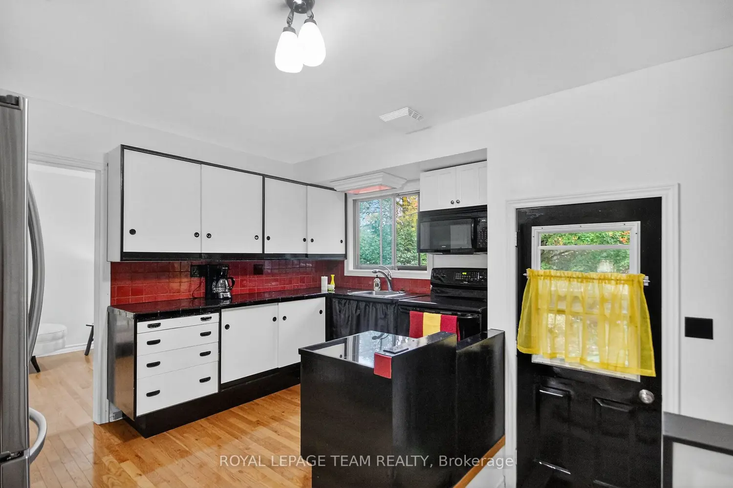 Additional image 6 of 46 Quinpool Crescent