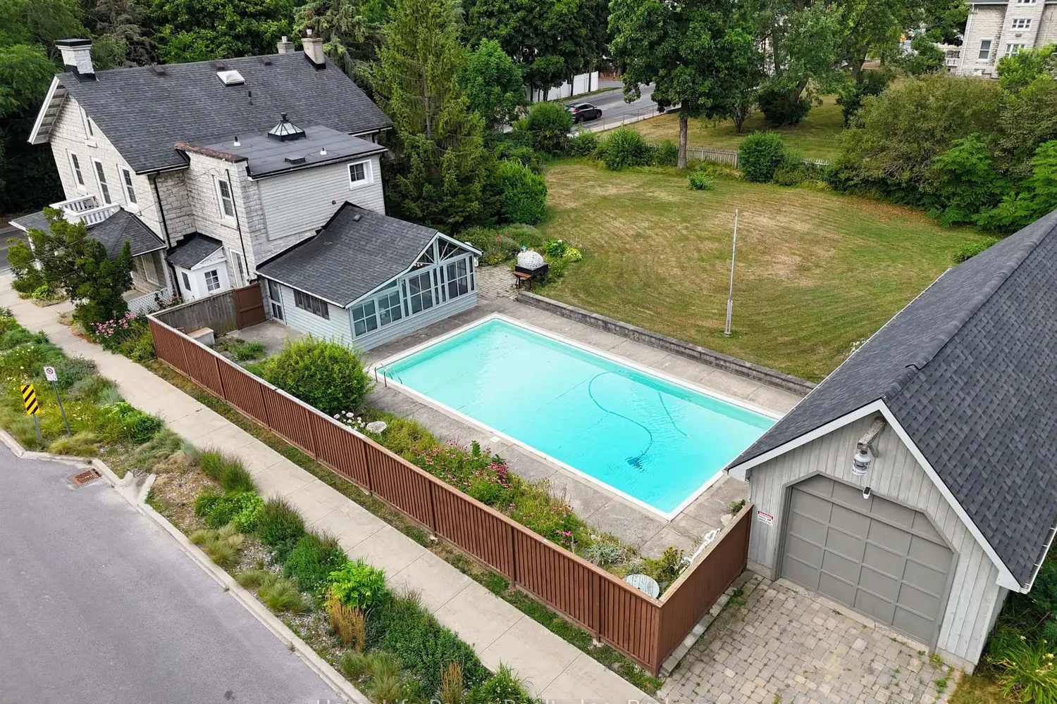 Additional image 17 of 2 Alwington Avenue