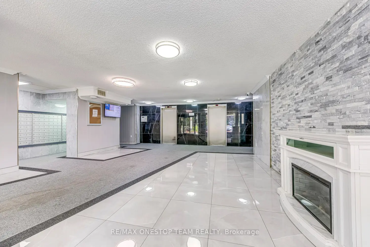 Additional image 4 of 4 Kings Cross Road 402