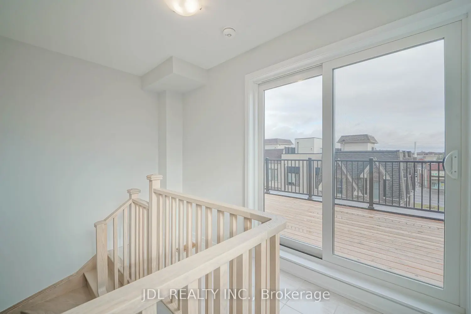 Additional image 10 of 32 Guardhouse Crescent