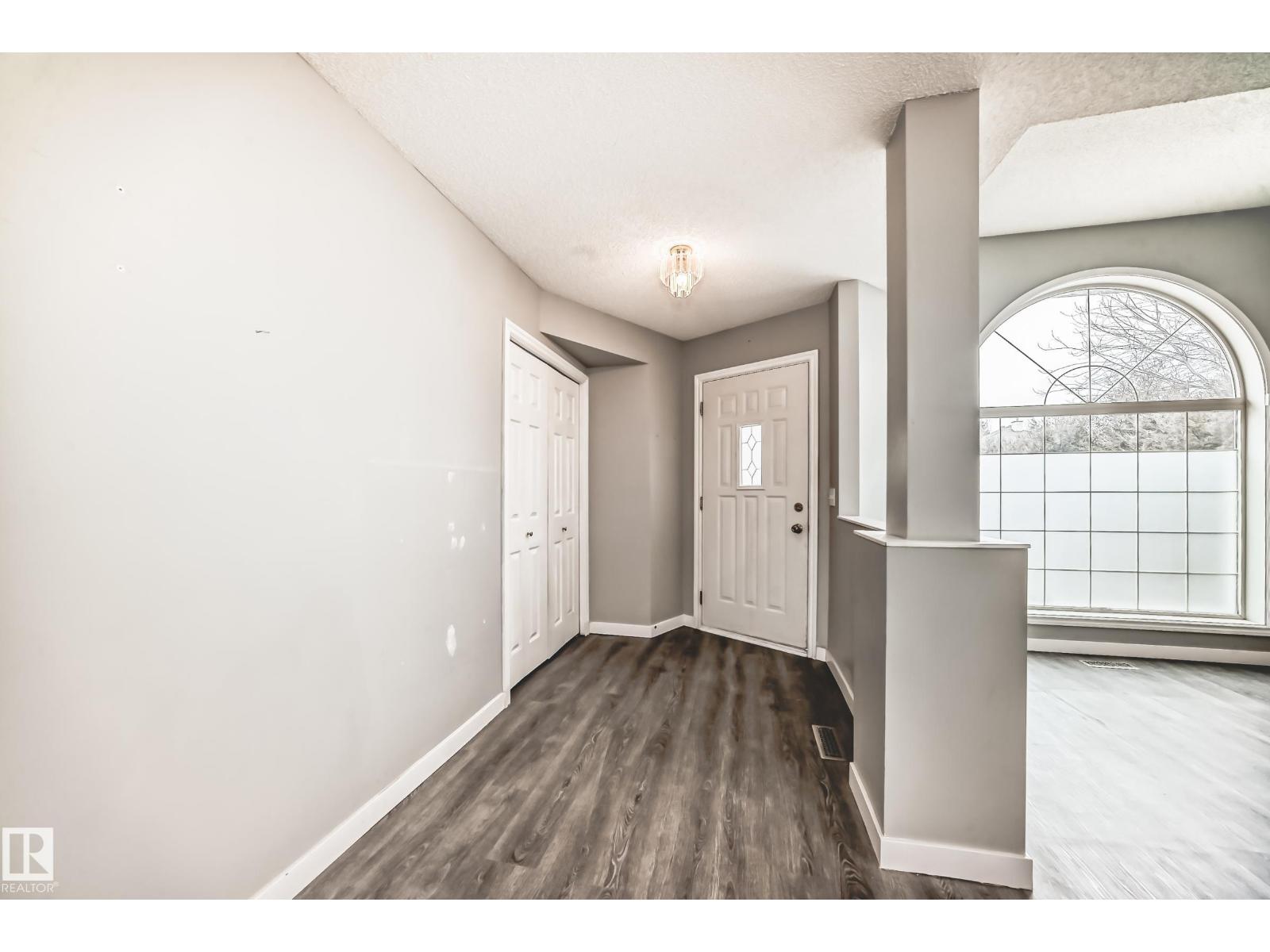 Additional image 5 of 784 Blackburn Place SW, Edmonton, AB, T6W1C7