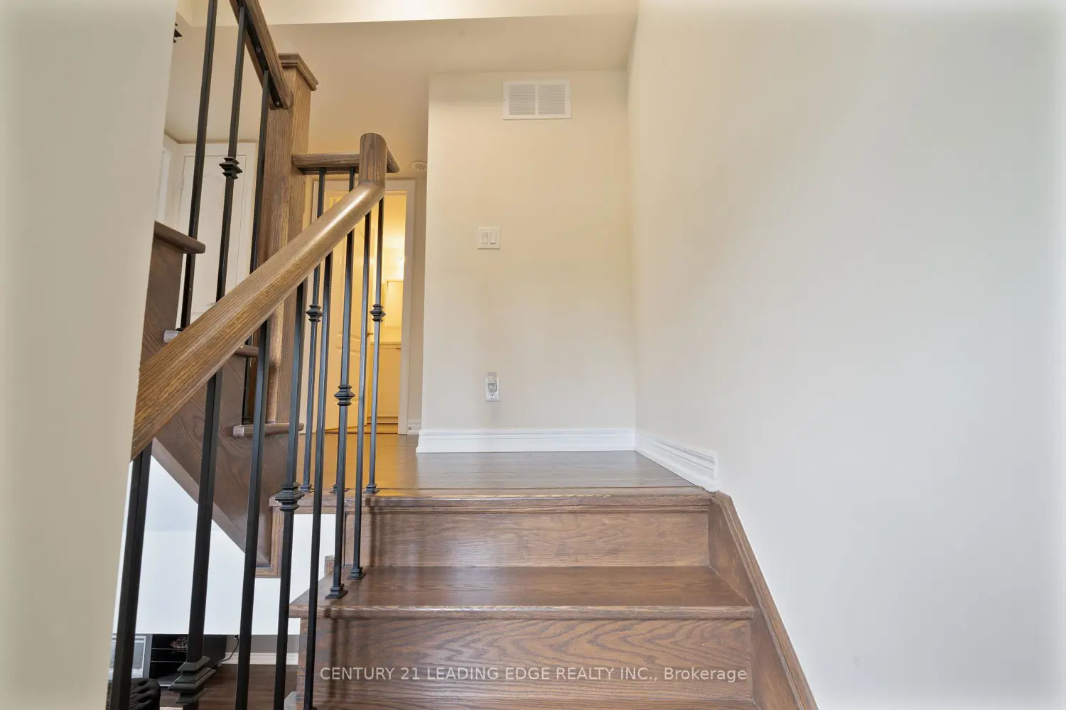 Additional image 9 of 2 Dunsheath Way 132