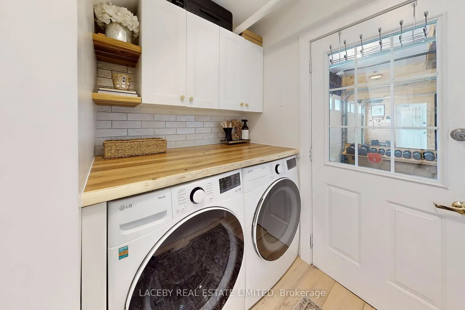 Additional image 16 of 23 Queen Street