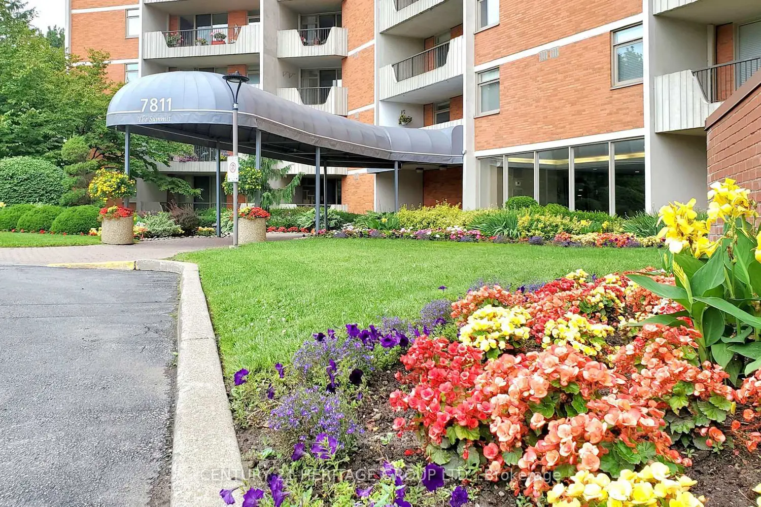 Additional image 2 of 7811 Yonge Street Ph7