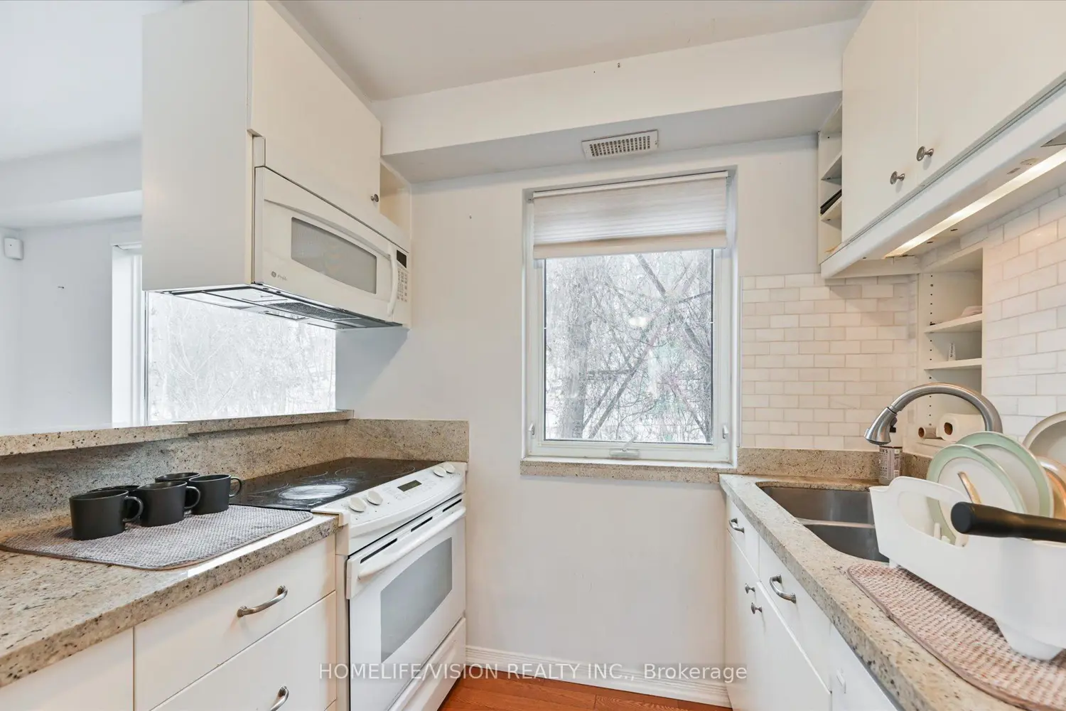 Additional image 5 of 400 Summerhill Avenue