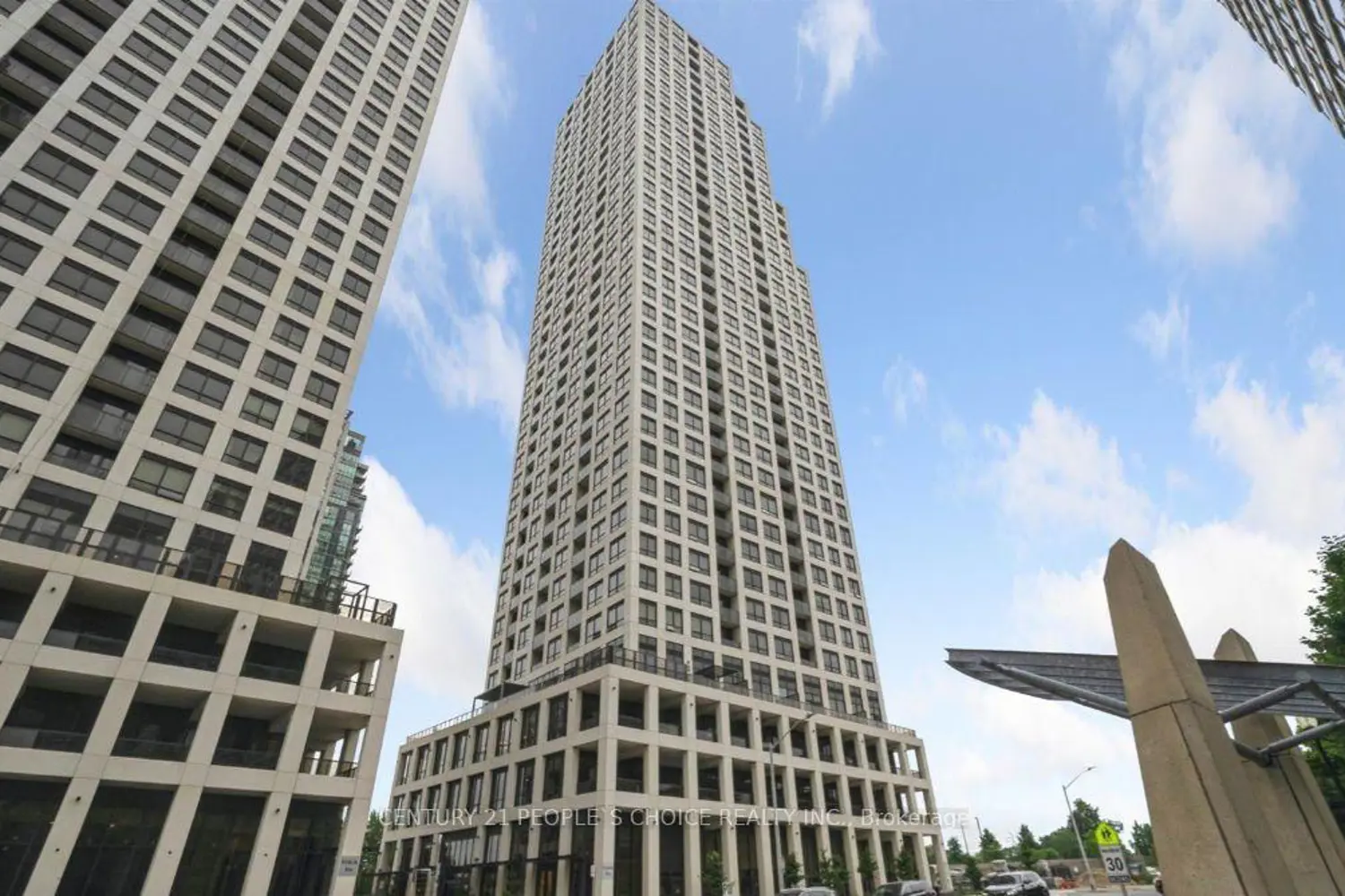 Additional image 17 of 30 Elm Drive 1102