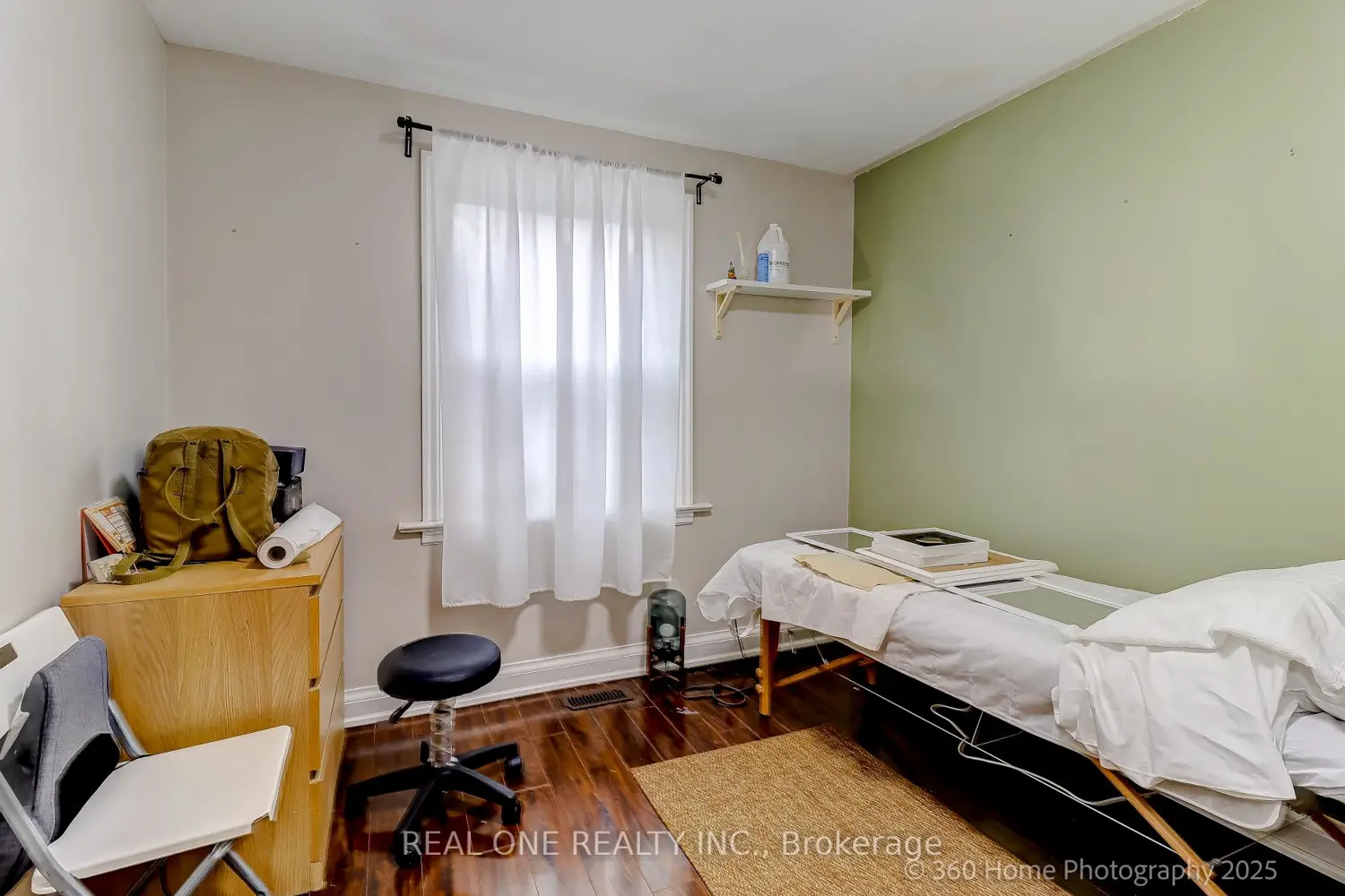 Additional image 10 of 212 Cummer Avenue