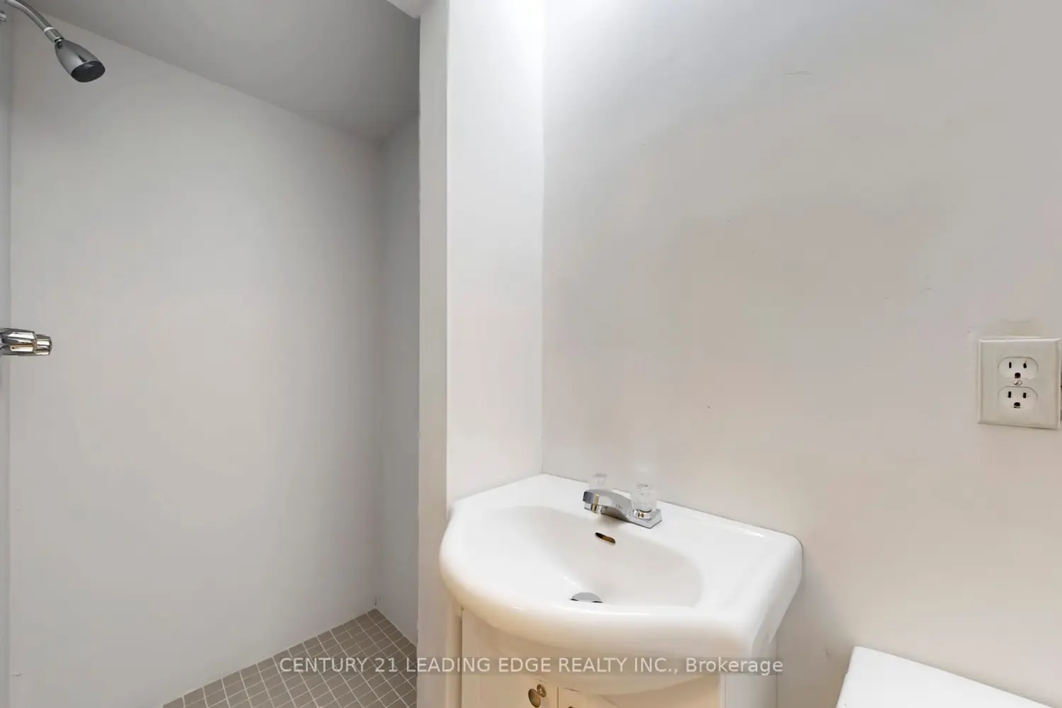 Additional image 16 of 277 Gibbons Street