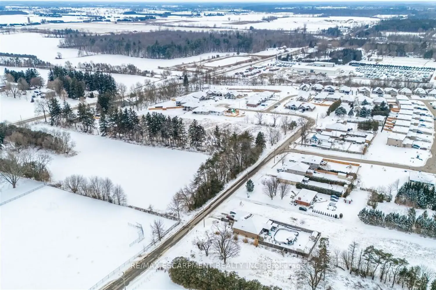 Additional image 20 of 211 Thompson Road