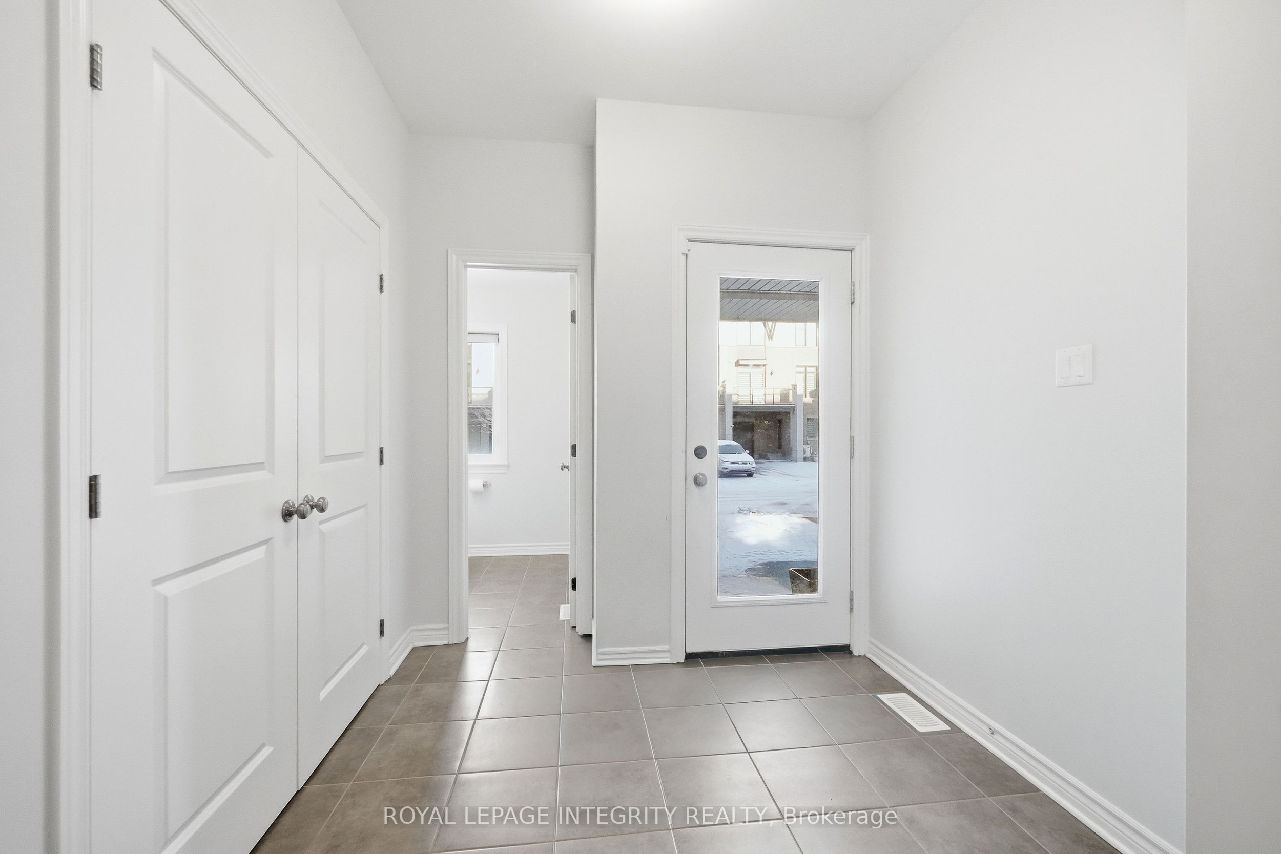 Additional image 3 of 520 Stadacone Row, Ottawa, ON, K4A 1J8