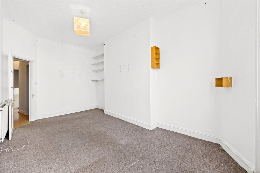 Additional image 8 of 2 bed flat for saleBrunswick Road, Hove, East Sussex BN3