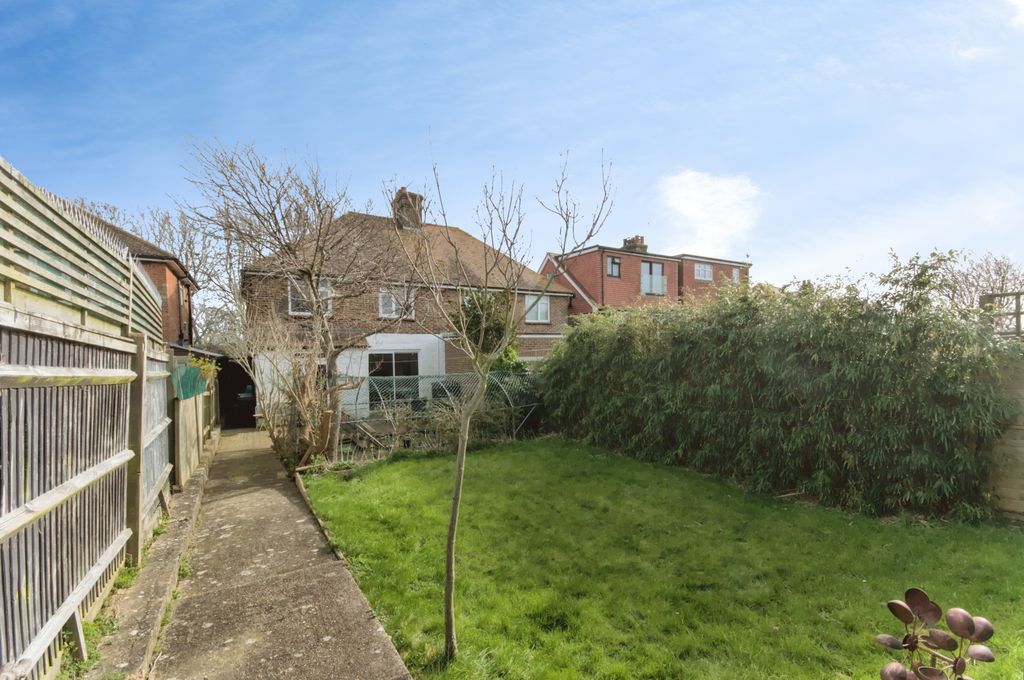 Additional image 18 of 3 bed semi-detached house for saleFitzmaurice Avenue, Eastbourne BN22