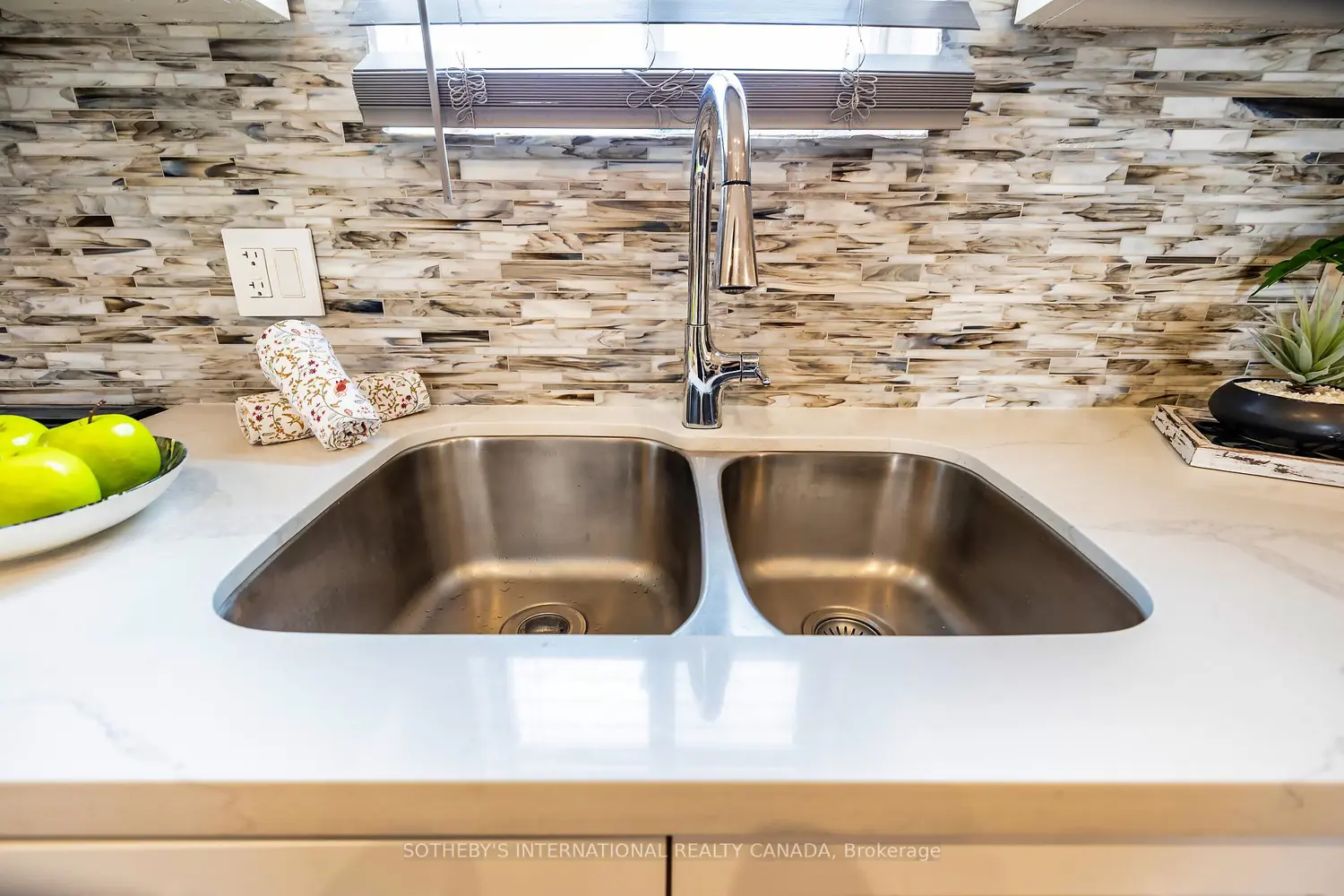 Additional image 8 of 42 Pavillion Road