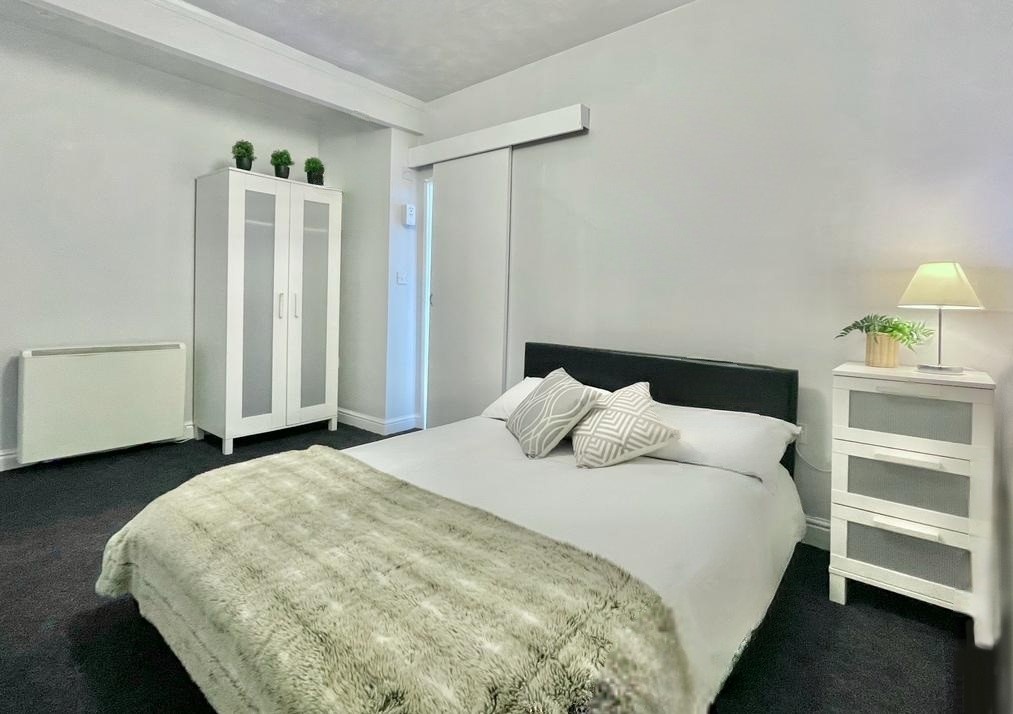 Additional image 3 of 1 Bed Flat, Victoria Park Avenue, LS13, N1 7GU