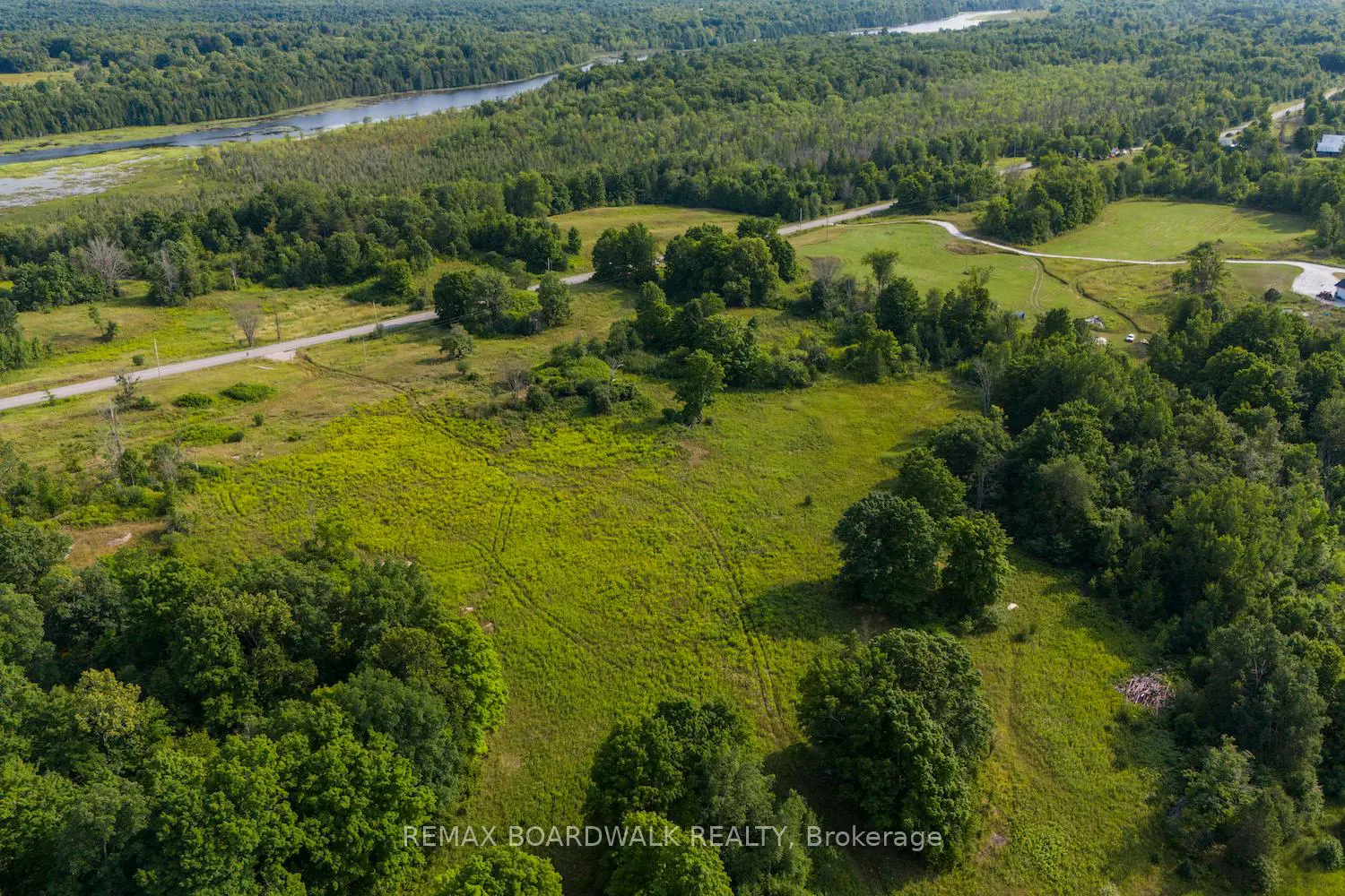 Additional image 17 of 816 Bennett Lake Road