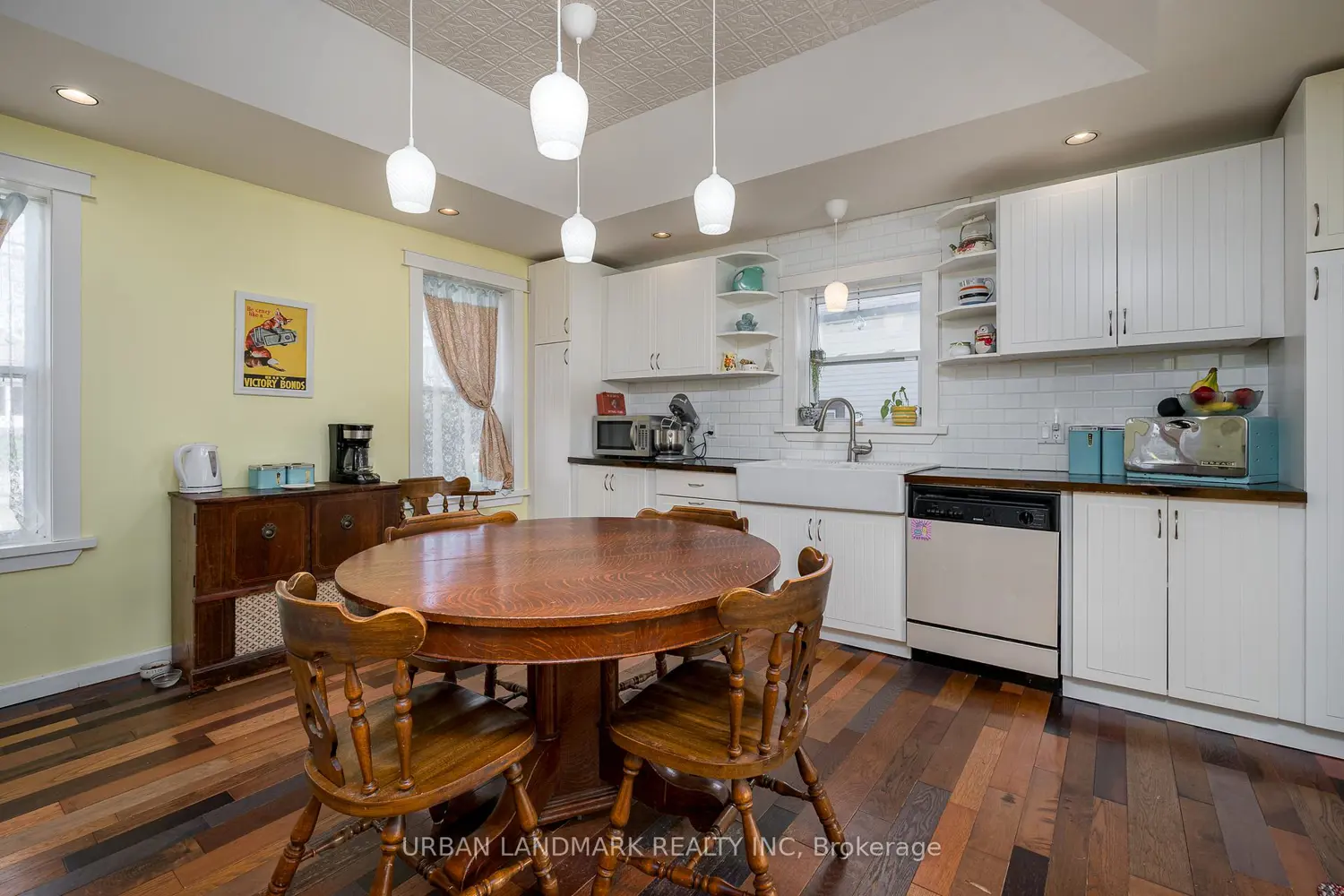 Additional image 5 of 225 St Lawrence Street