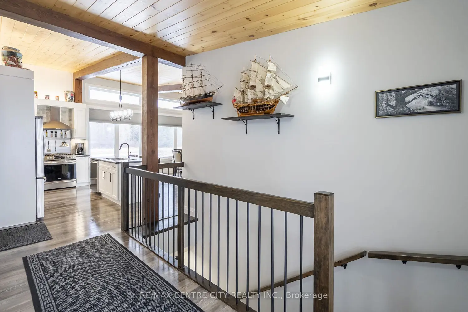 143273 Hawkins Road photo 3