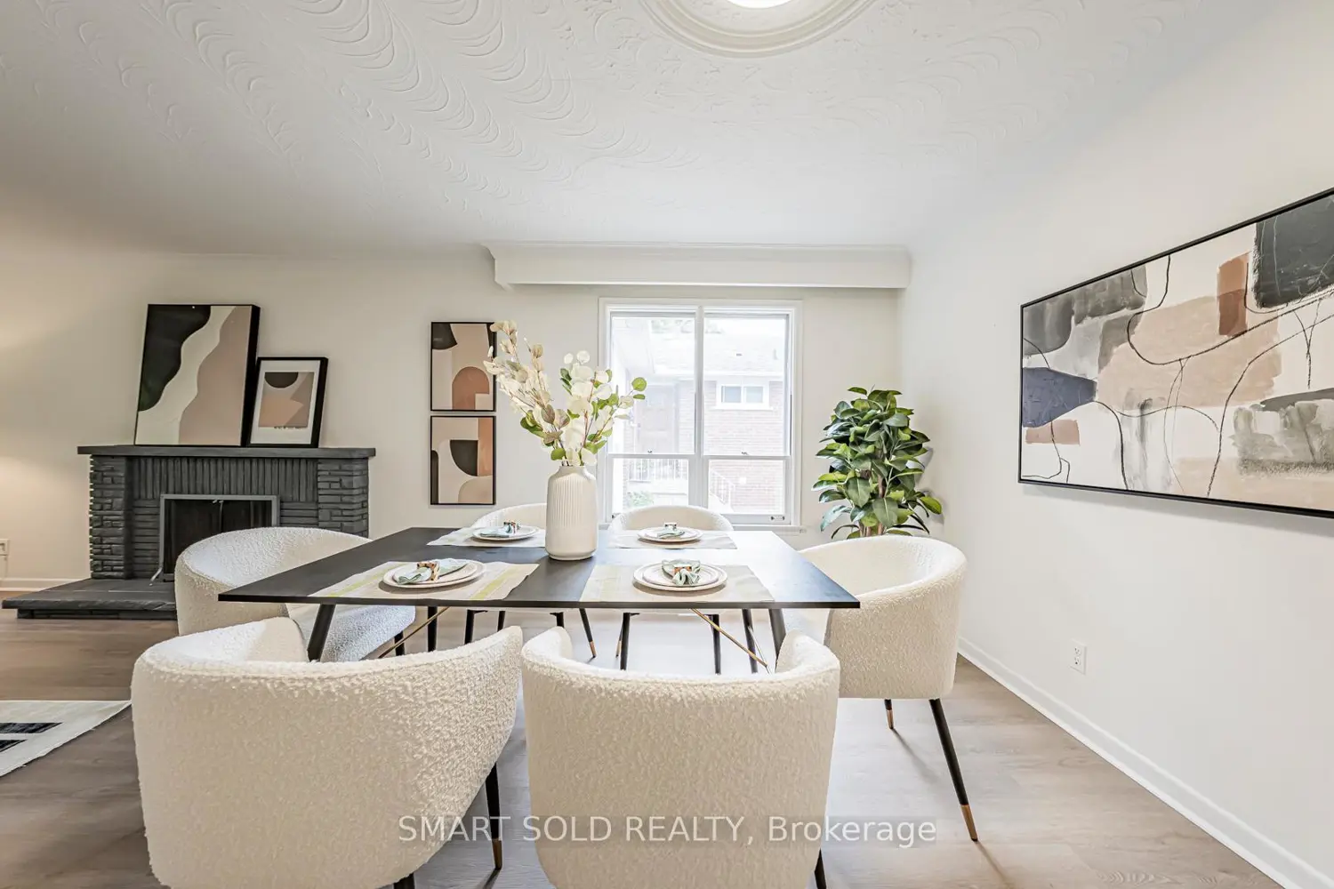 Additional image 8 of 81 Maxome Avenue