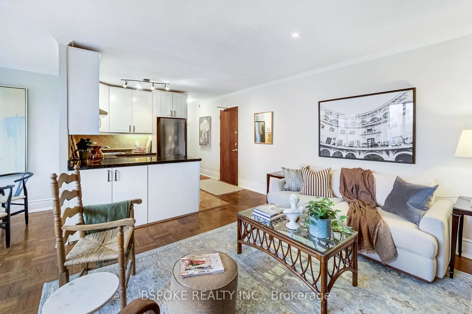 Additional image 13 of 2550 Bathurst Street 405