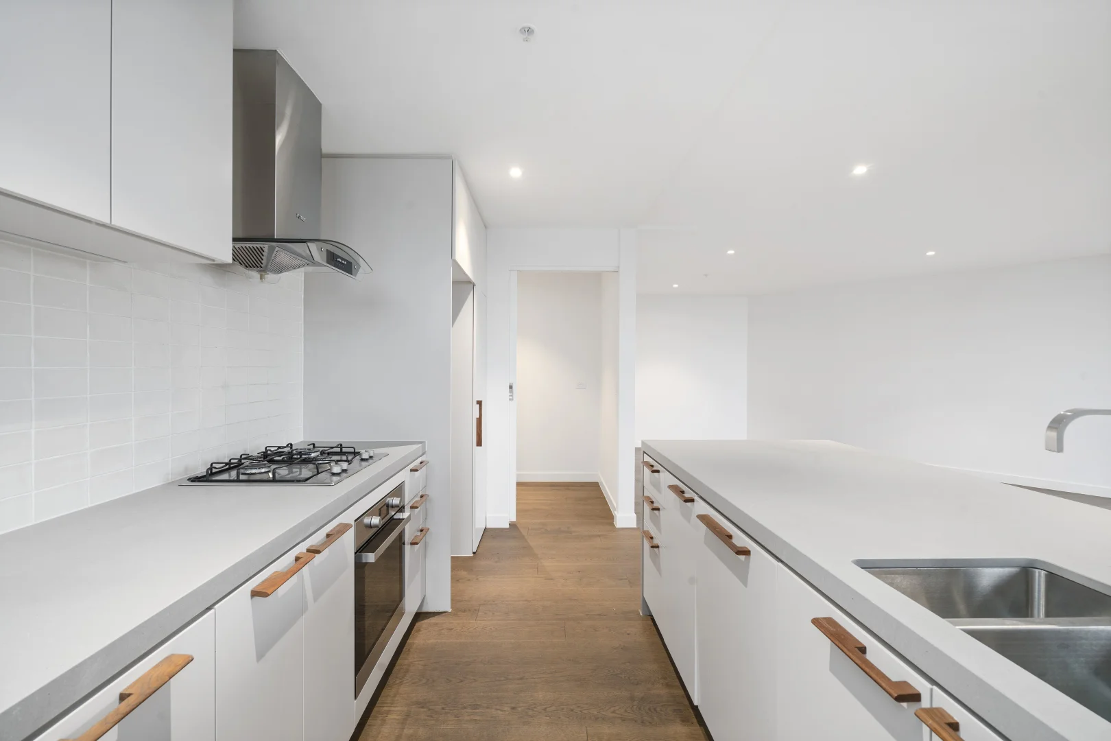 Additional image 4 of 701/19-21 Poplar Street, Box Hill VIC 3128