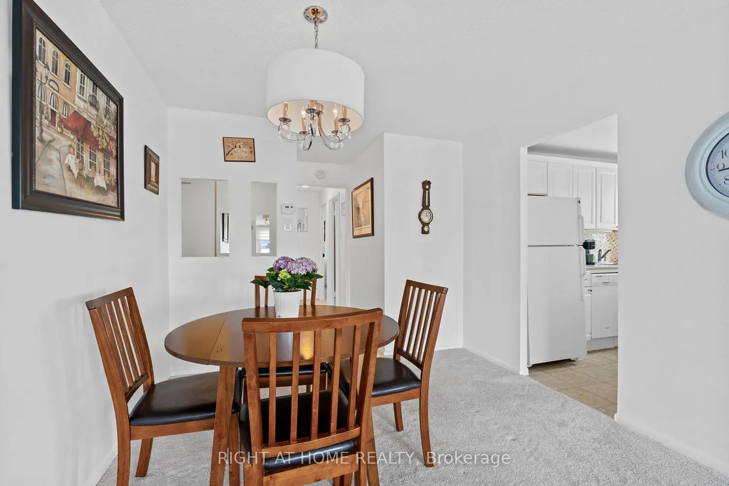 Additional image 8 of 1171 Ambleside Drive 906