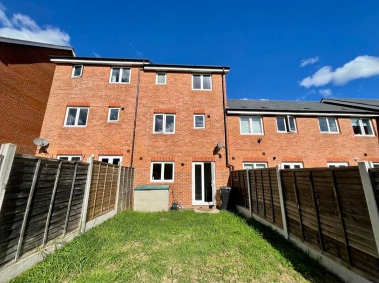 Additional image 2 of 4 Bed Terraced House, Canal Court, B27, N1 7GU