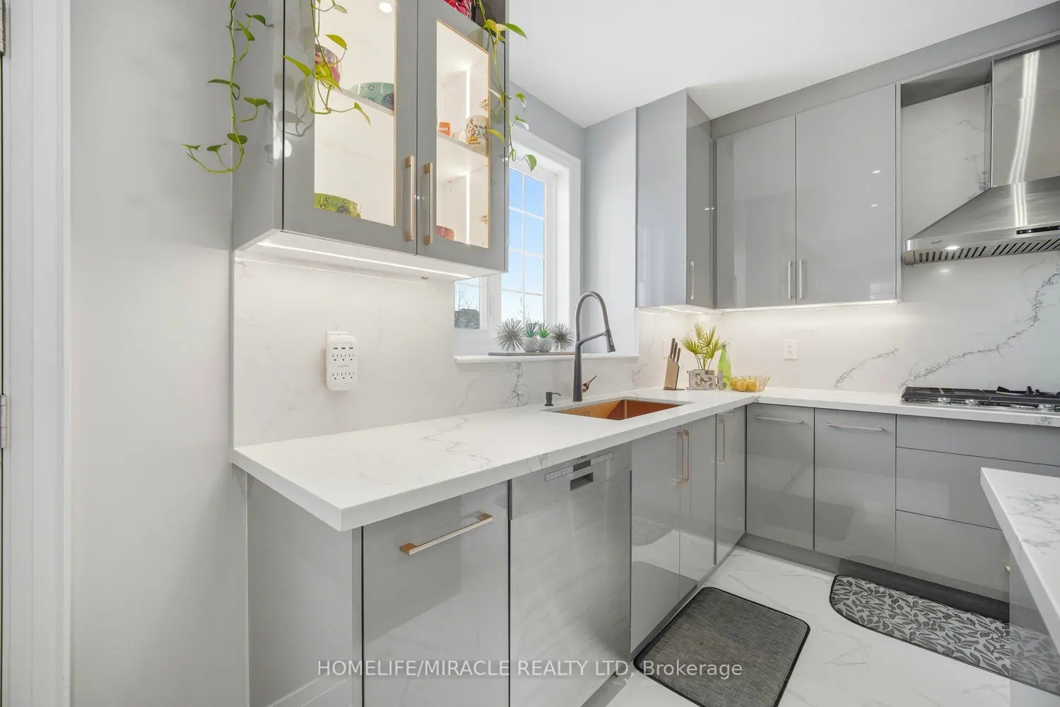 Additional image 6 of 162 Coastline Drive