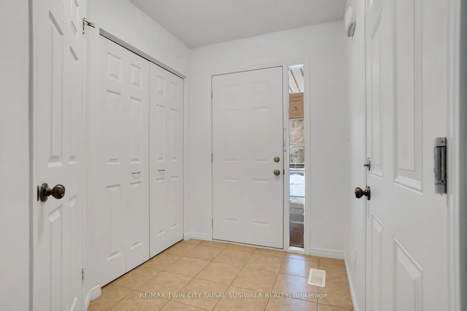 Additional image 5 of 310 Fallowfield Drive