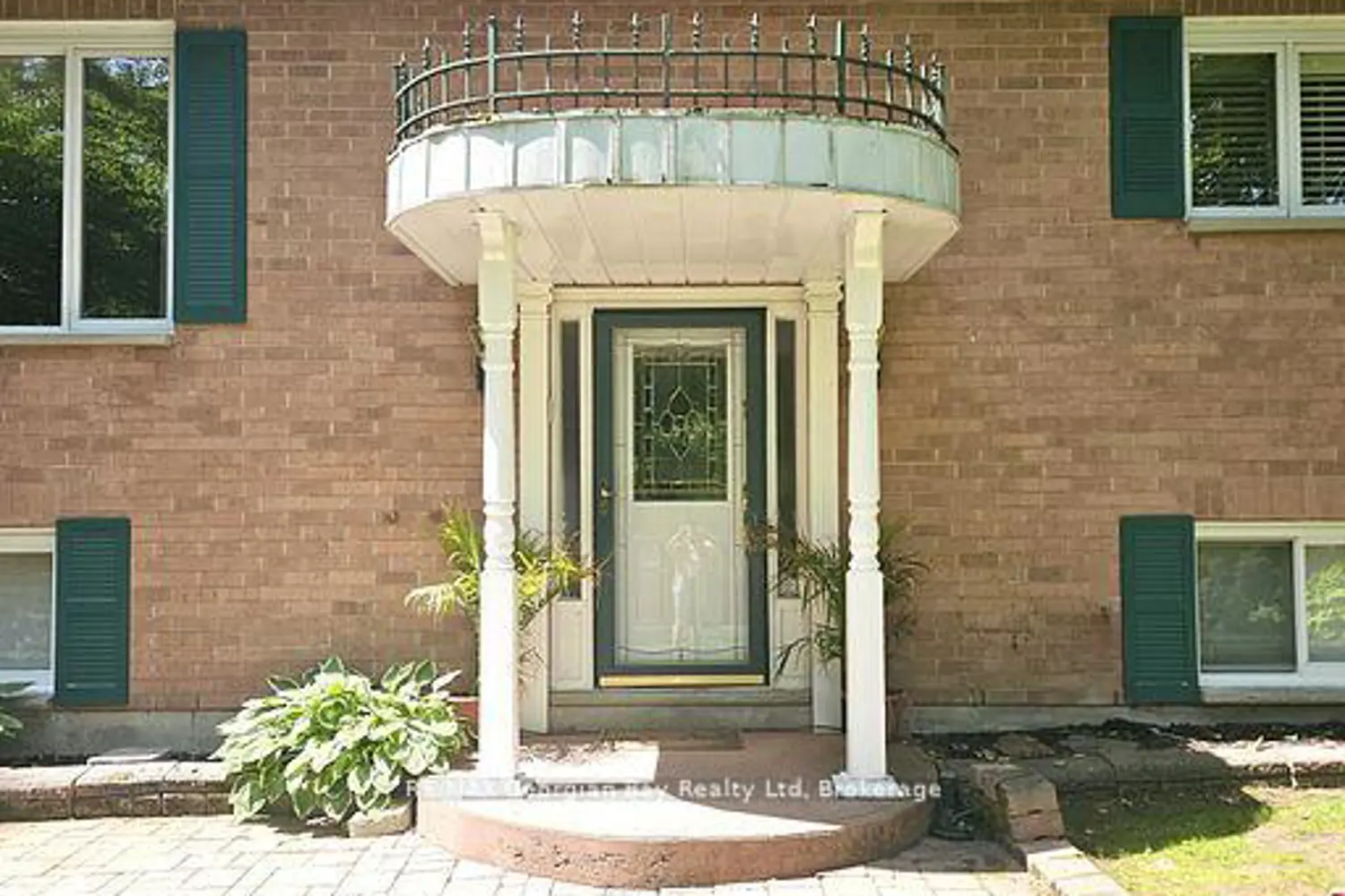 Additional image 3 of 31 Lakeview Crescent