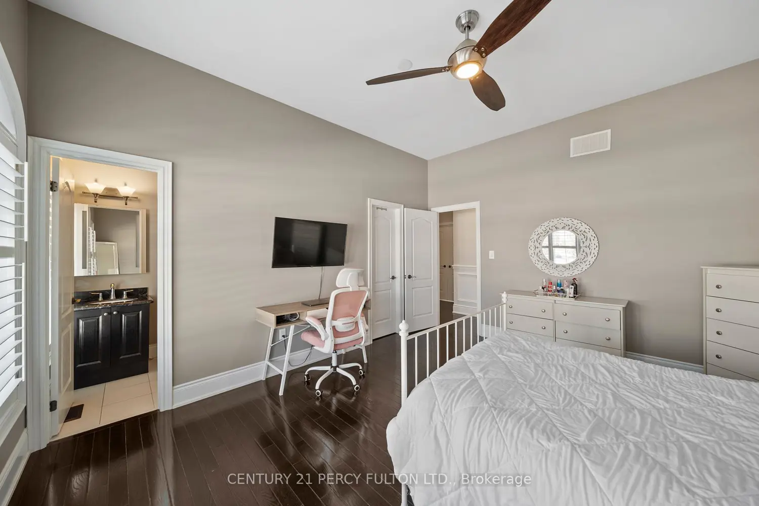 Additional image 12 of 5121 Tom Thomson Court