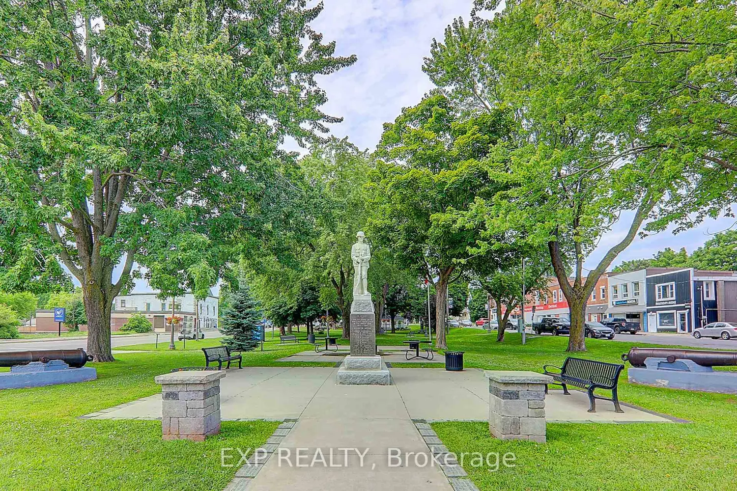 Additional image 10 of 418 Victoria Beach Road