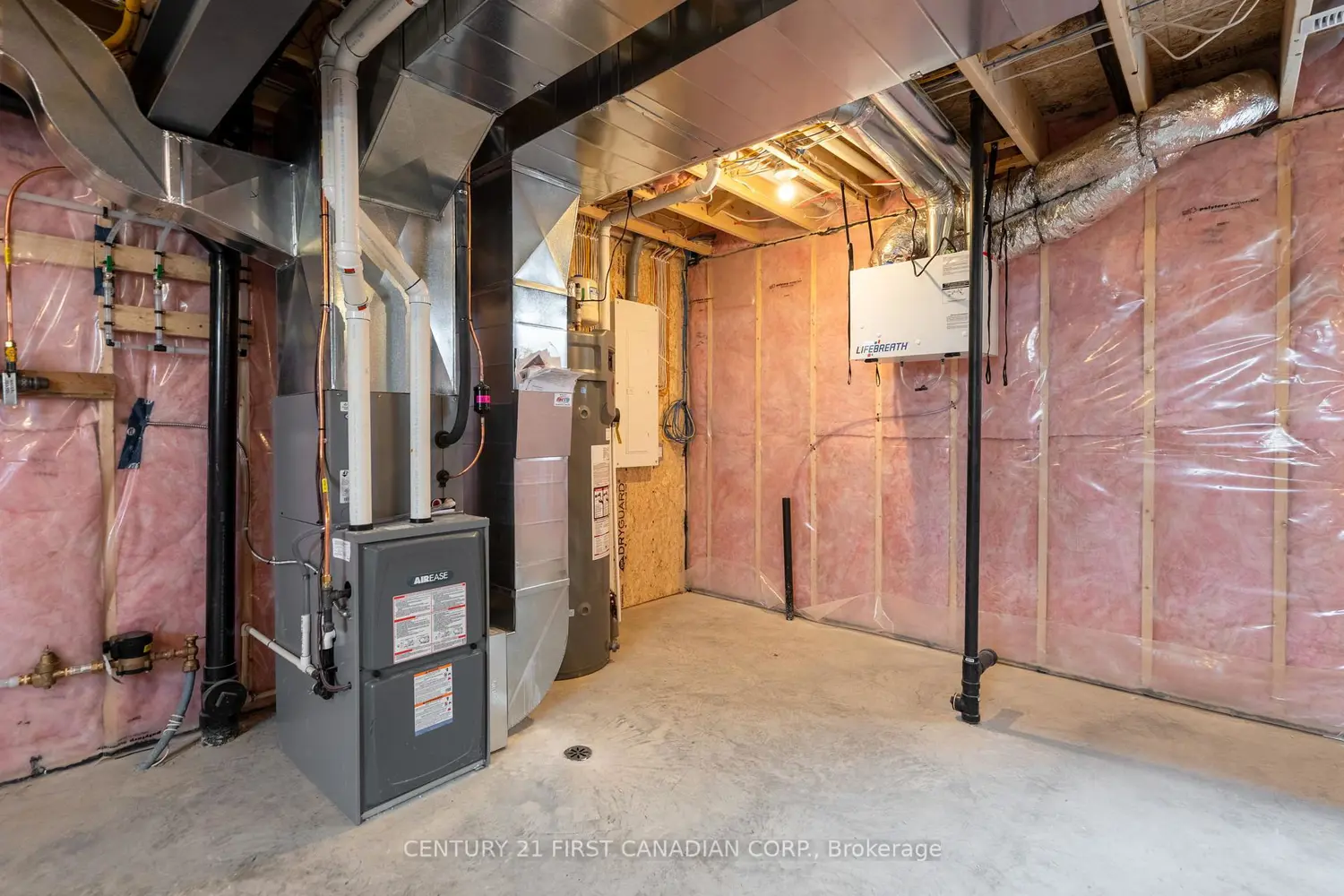 Additional image 10 of 64 Postma Crescent