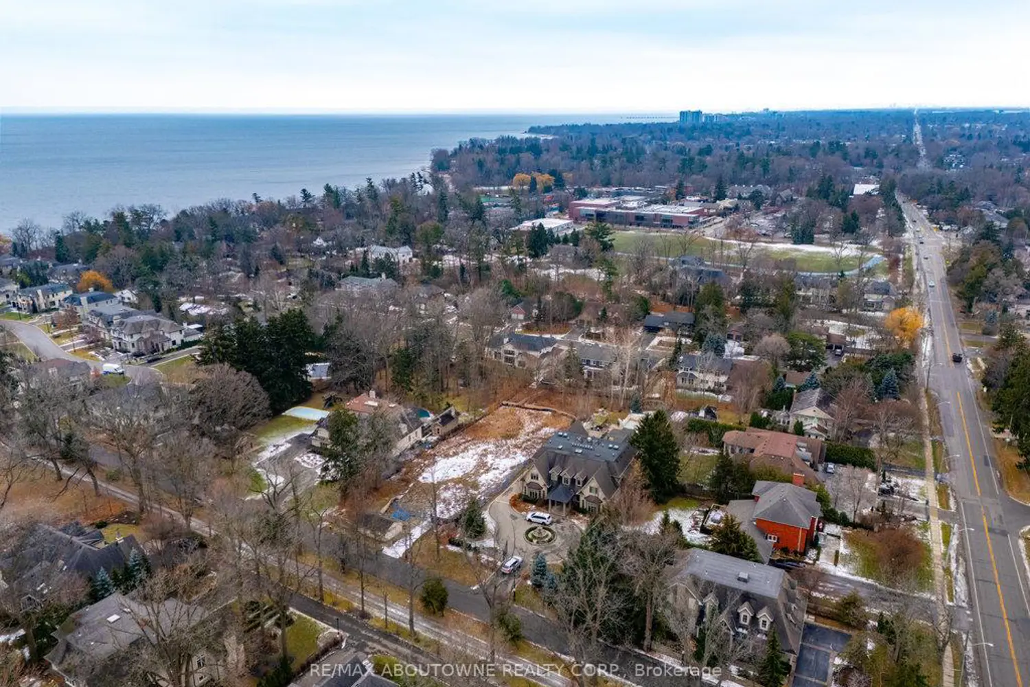 Additional image 7 of 408 Lakeshore Road