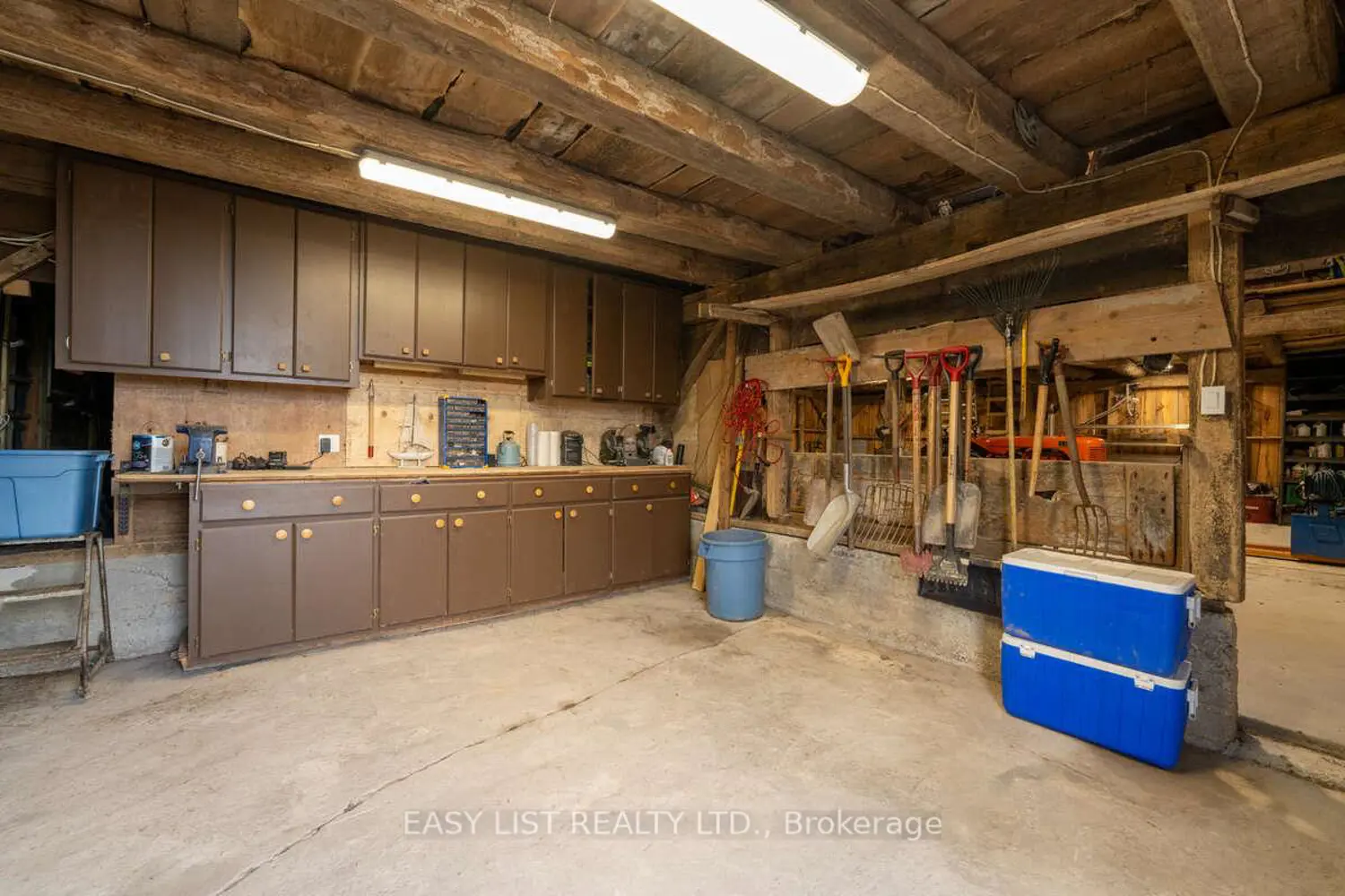 Additional image 14 of 21834 Hwy 3